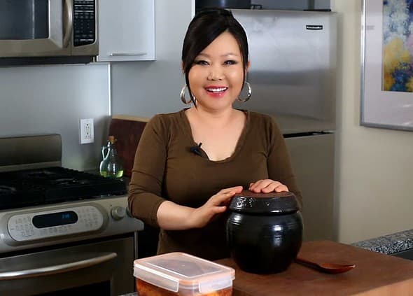 Labor-Intensive Tongbaechu-Kimchi Recipe