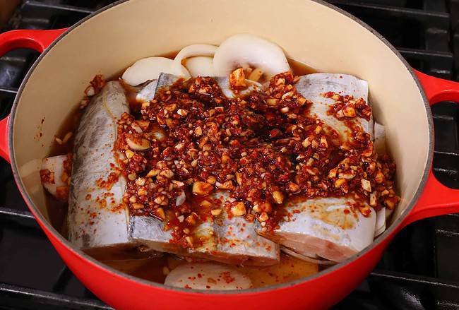 Braised Beltfish (Galchi-jorim) Recipe